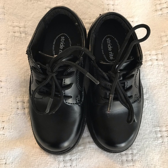 Little Boys 8.5 Wide Black Leather Dress Shoes - Picture 3 of 9